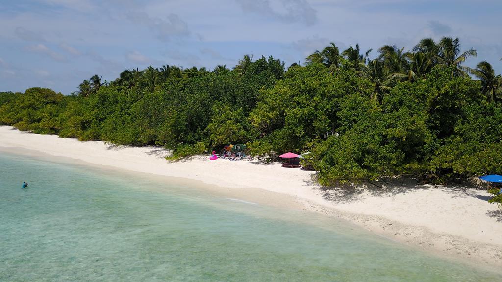 Beach Veli Ukulhas Island Exterior photo